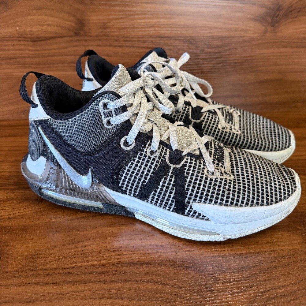Nike LeBron Witness 7 Performance Basketball Shoes Sneakers Black White Mens 14